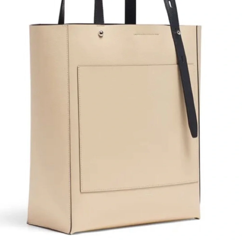 NWT $198 Rebecca Minkoff Stella Leather Cream and Black Tote!